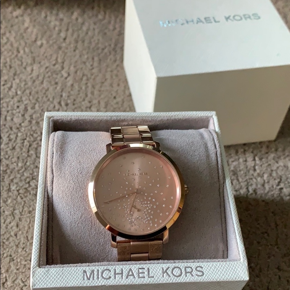 Michael Kors rose gold star watch
